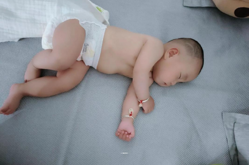 陇南宝宝发烧可以喝牛奶吗